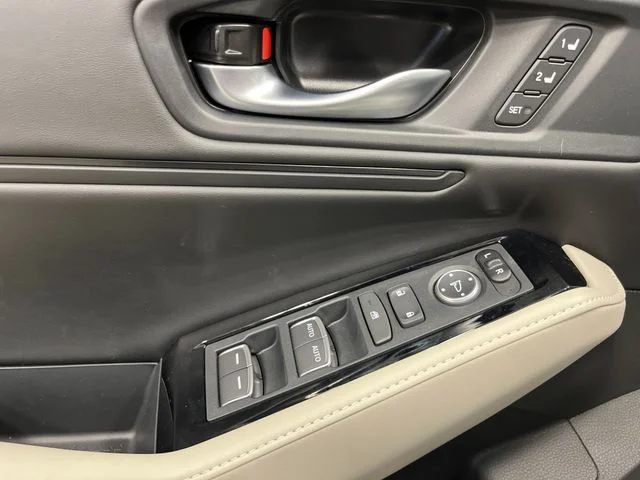 New 2026 Platinum White Pearl Honda Touring image 16