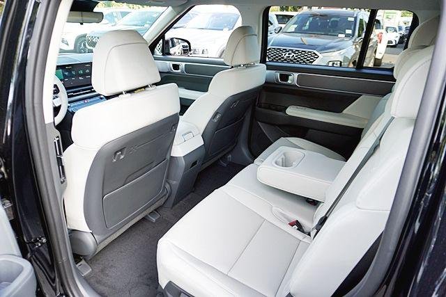 New 2026 Black Hyundai SEL image 22