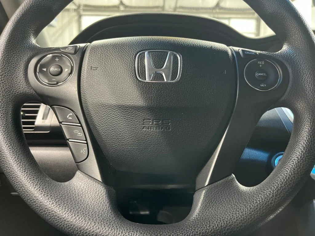 Used 2013 Crystal Black Pearl Honda EX-L image 17