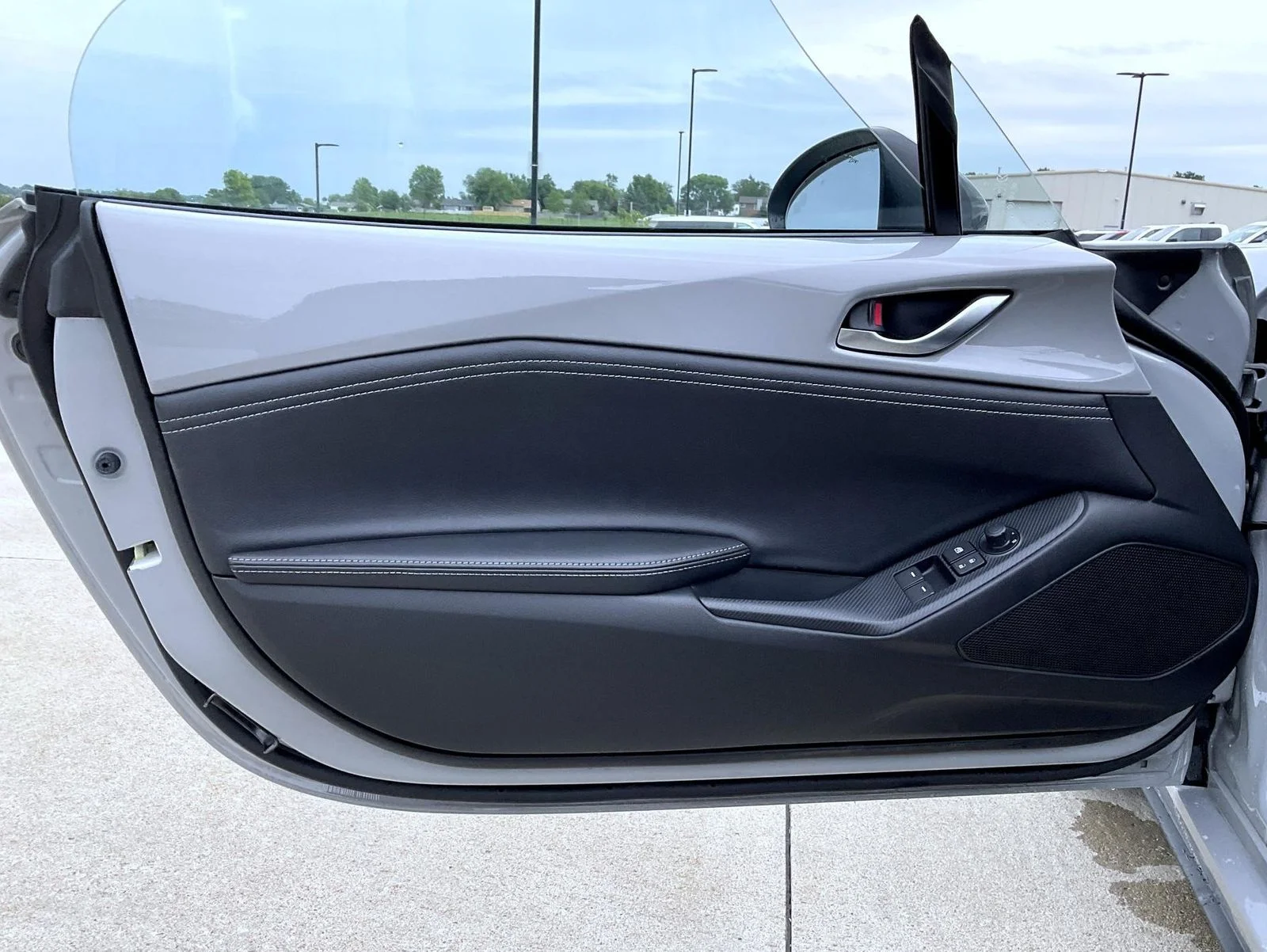 2026 Mazda MX-5 Miata Club - Photo 11