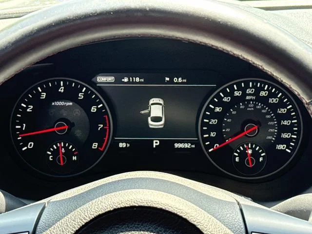 Used 2018 Black Kia GT2 image 25