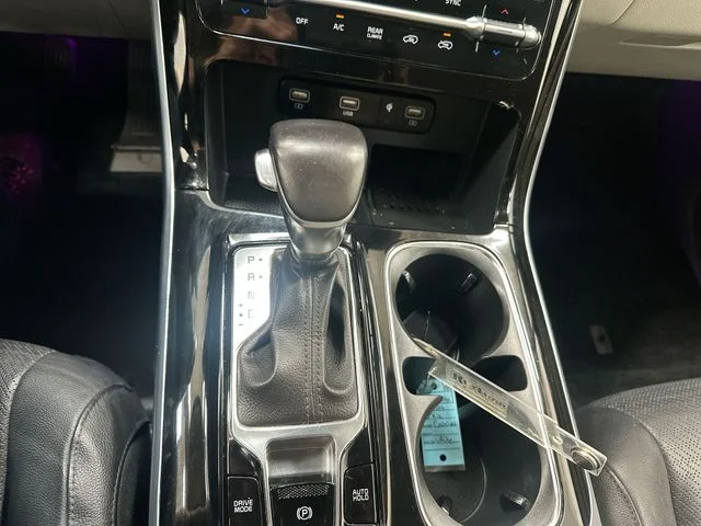 Used 2024 White Kia SX Prestige image 23