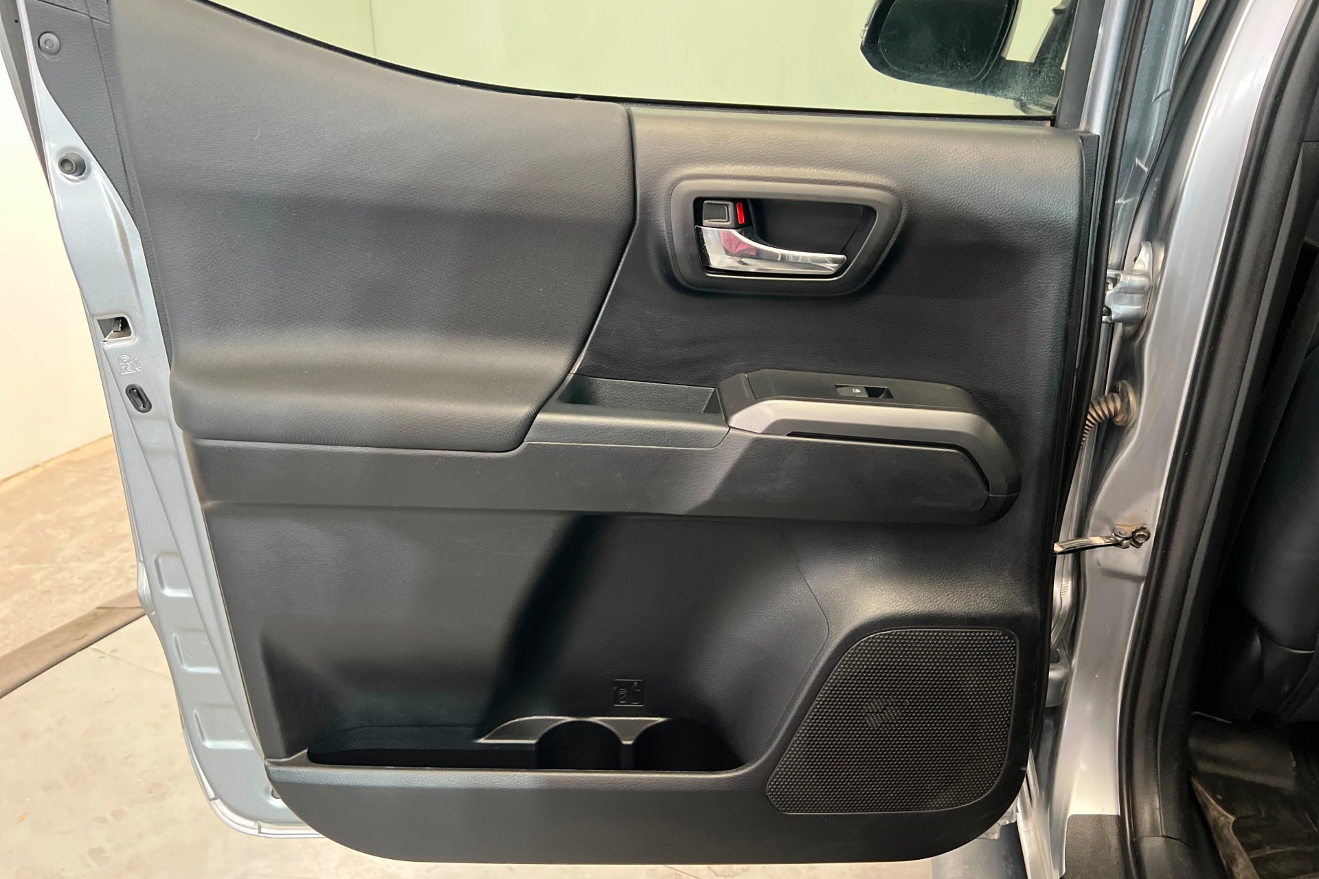 2020 Toyota Tacoma TRD Off Road - Photo 19