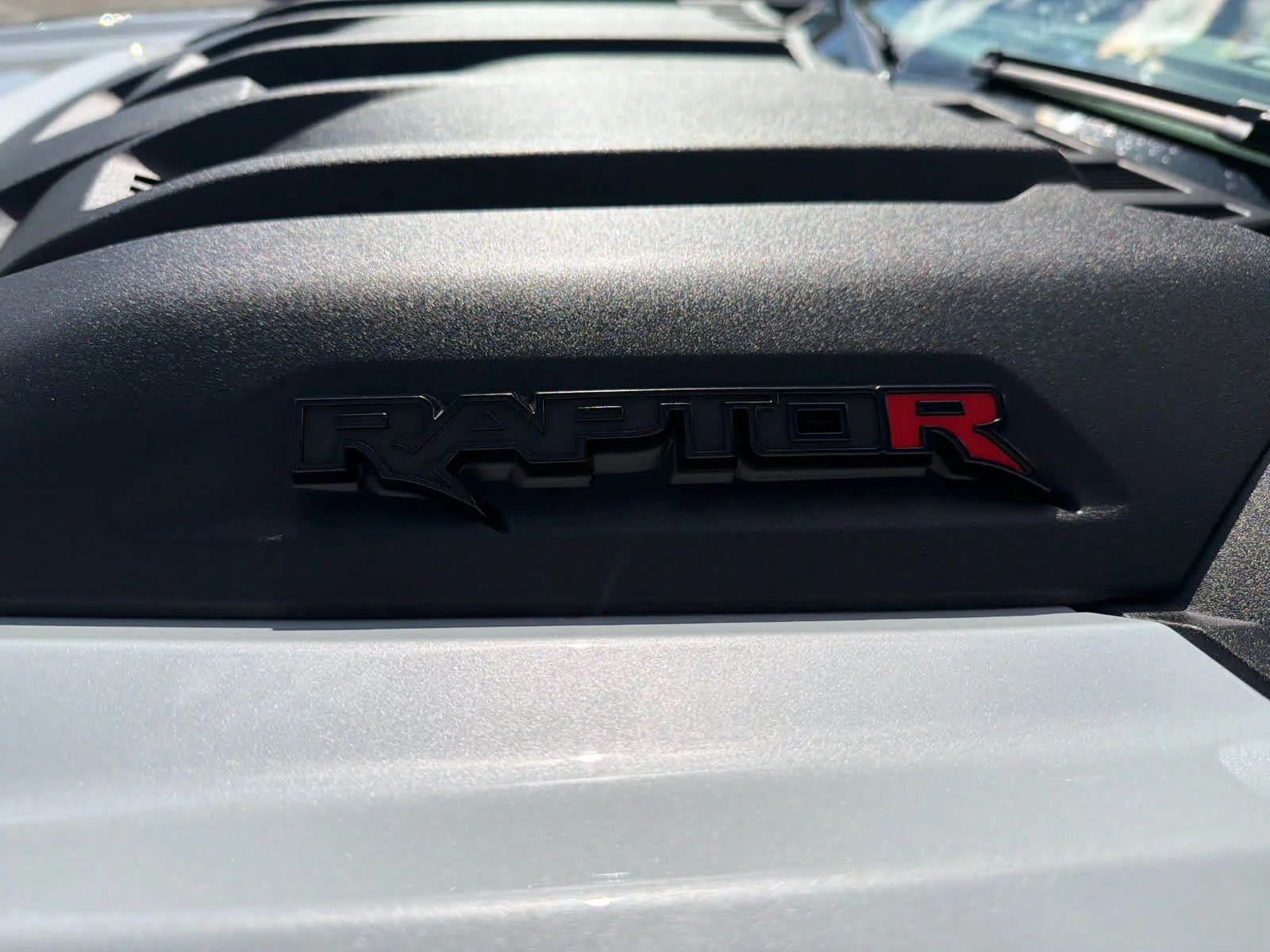 Used 2025 Wht/white Ford Raptor image 10