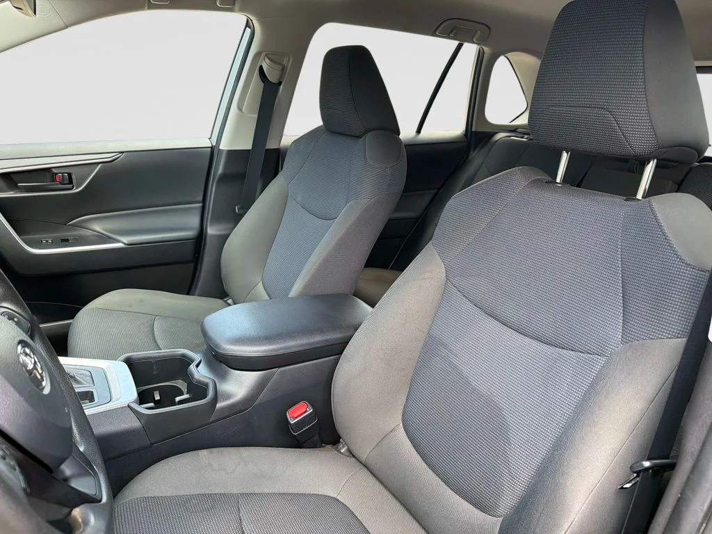 Used 2022 Silver Sky Metallic Toyota LE image 20