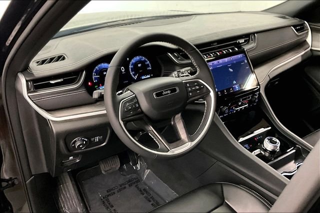 2025 Jeep Grand Cherokee L Limited - Photo 16