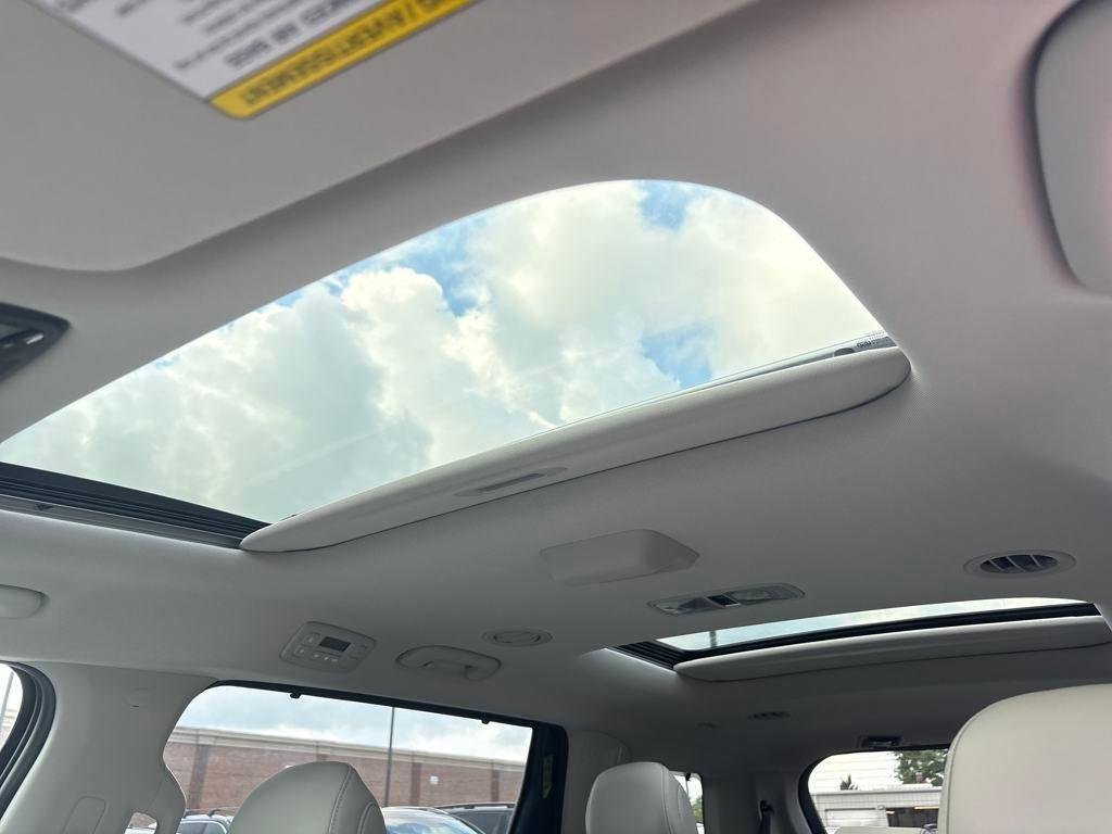 2026 Kia Carnival SX - Photo 25