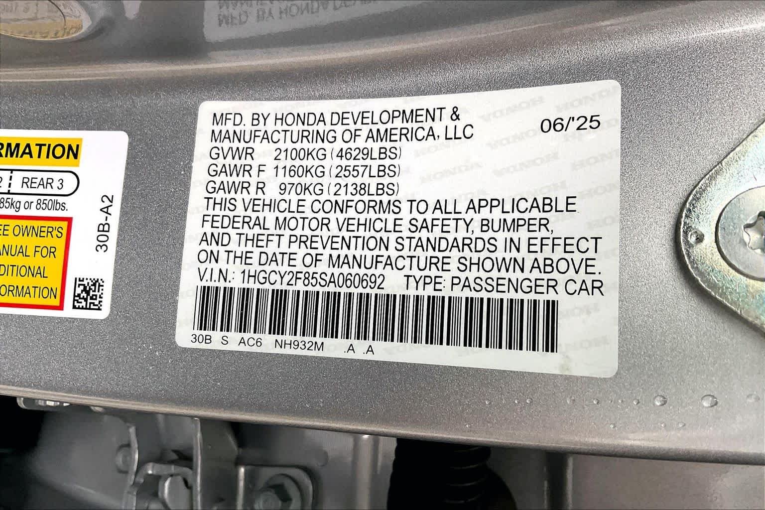 Used 2025 Solar Silver Metallic Honda Touring image 37