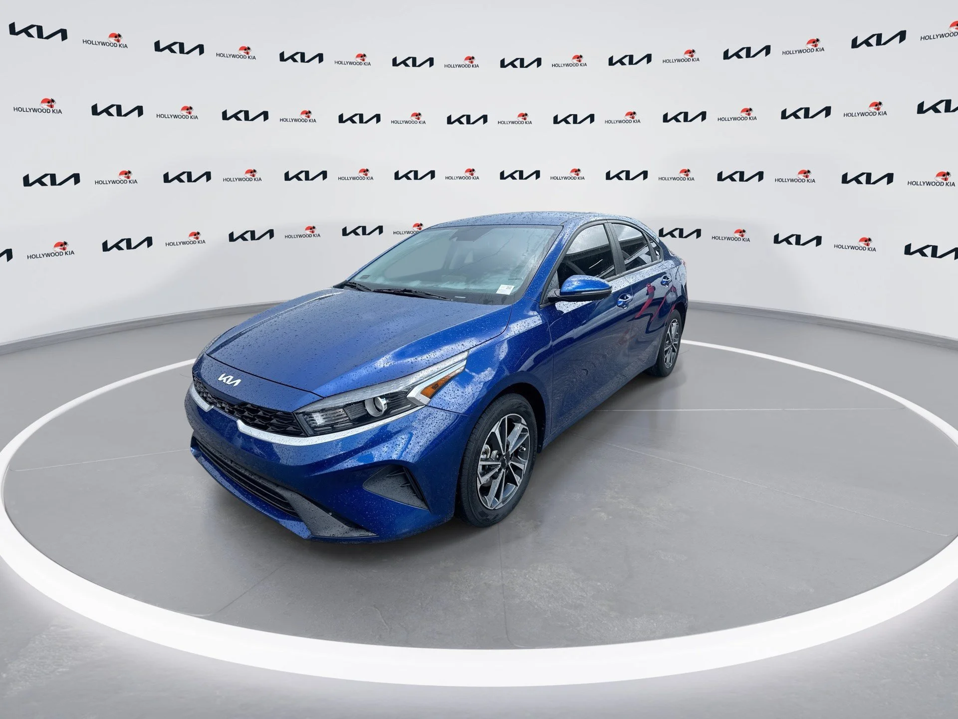 Certified Used 2023 Deep Sea Blue Kia LXS image 4