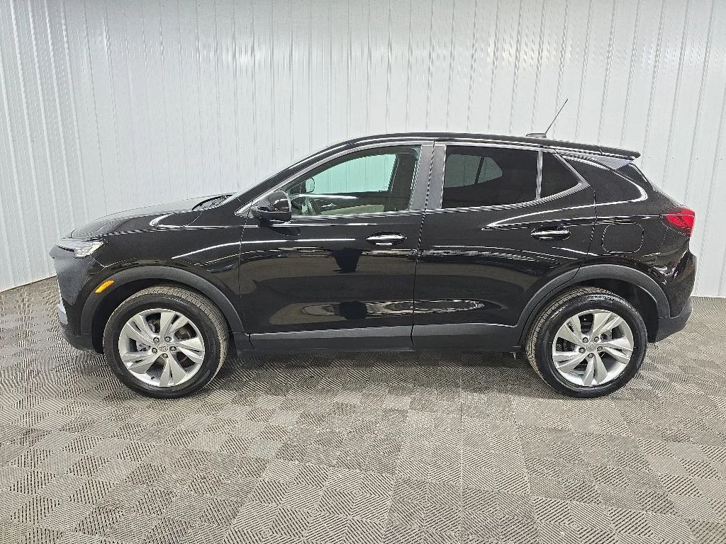 Used 2024 Black Buick Preferred image 5