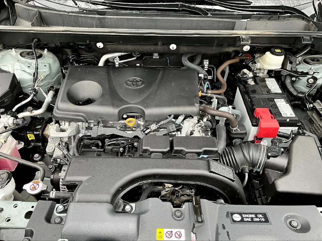 Used 2021 Blue Toyota XLE image 33