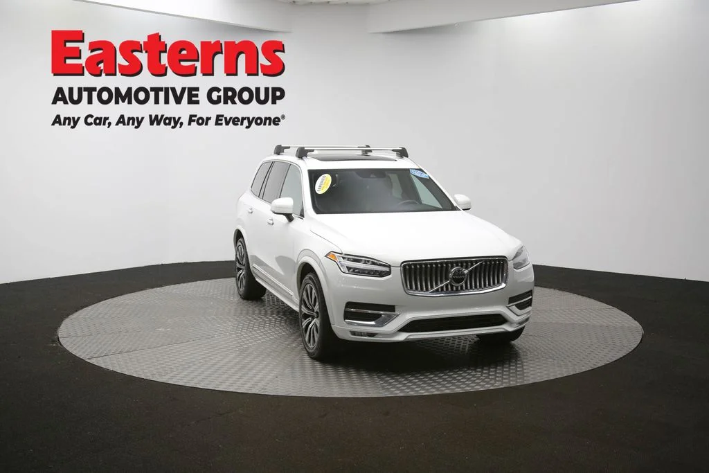 Used 2022 White Volvo T6 Inscription image 52