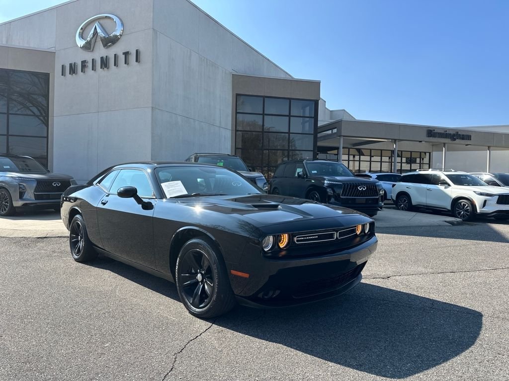 2023 Dodge Challenger SXT