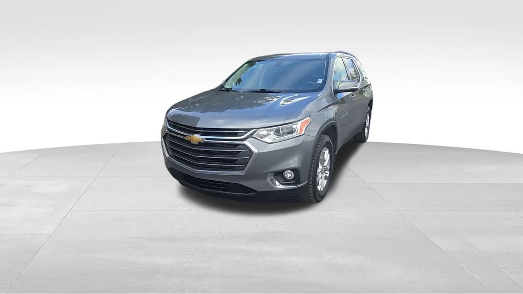 Used 2019 Satin Steel Metallic Chevrolet LT Cloth image 3