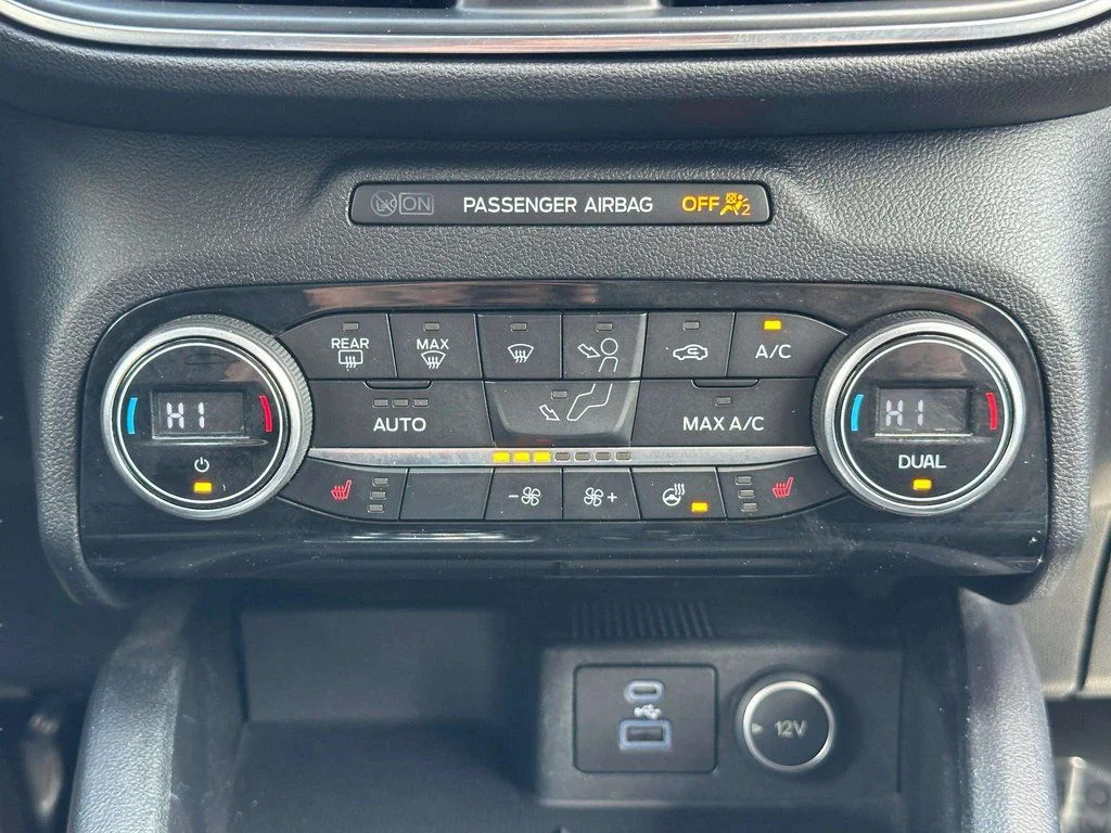 2021 Ford Escape Titanium - Photo 21