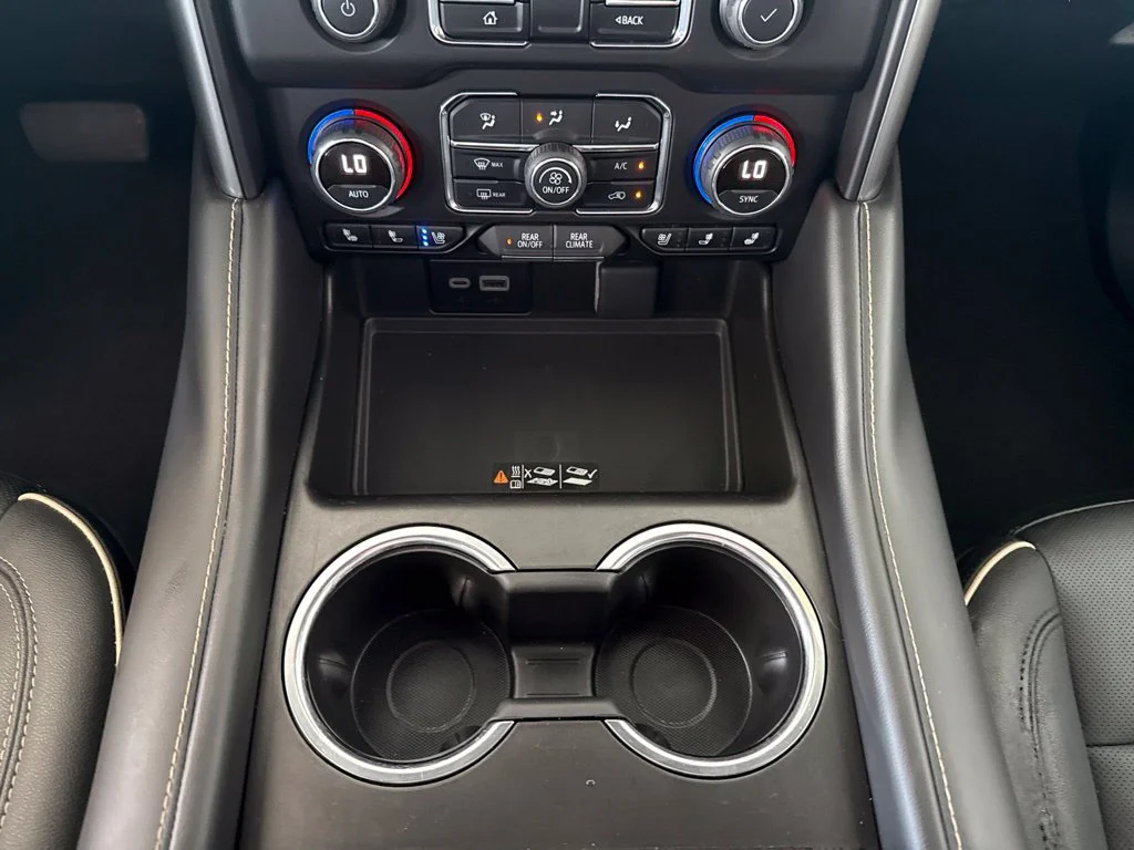 Used 2024 Blue Chevrolet Premier image 25