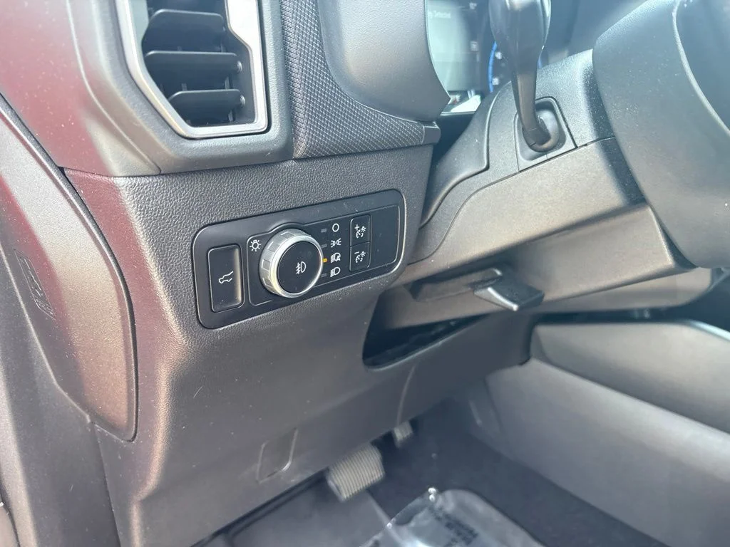 Used 2023 Red Ford Big Bend image 17