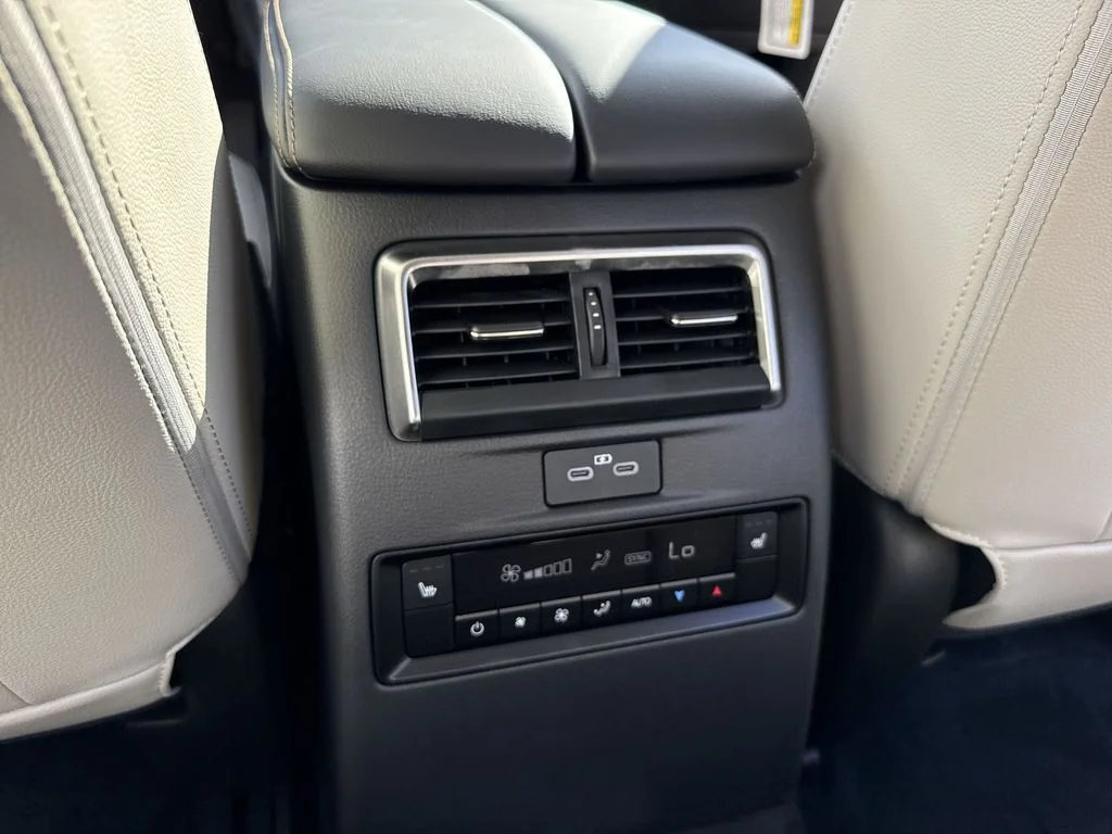 2026 Mazda CX-90 Preferred Package - Photo 37