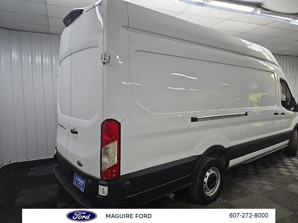 Used 2025 White Ford Base image 10