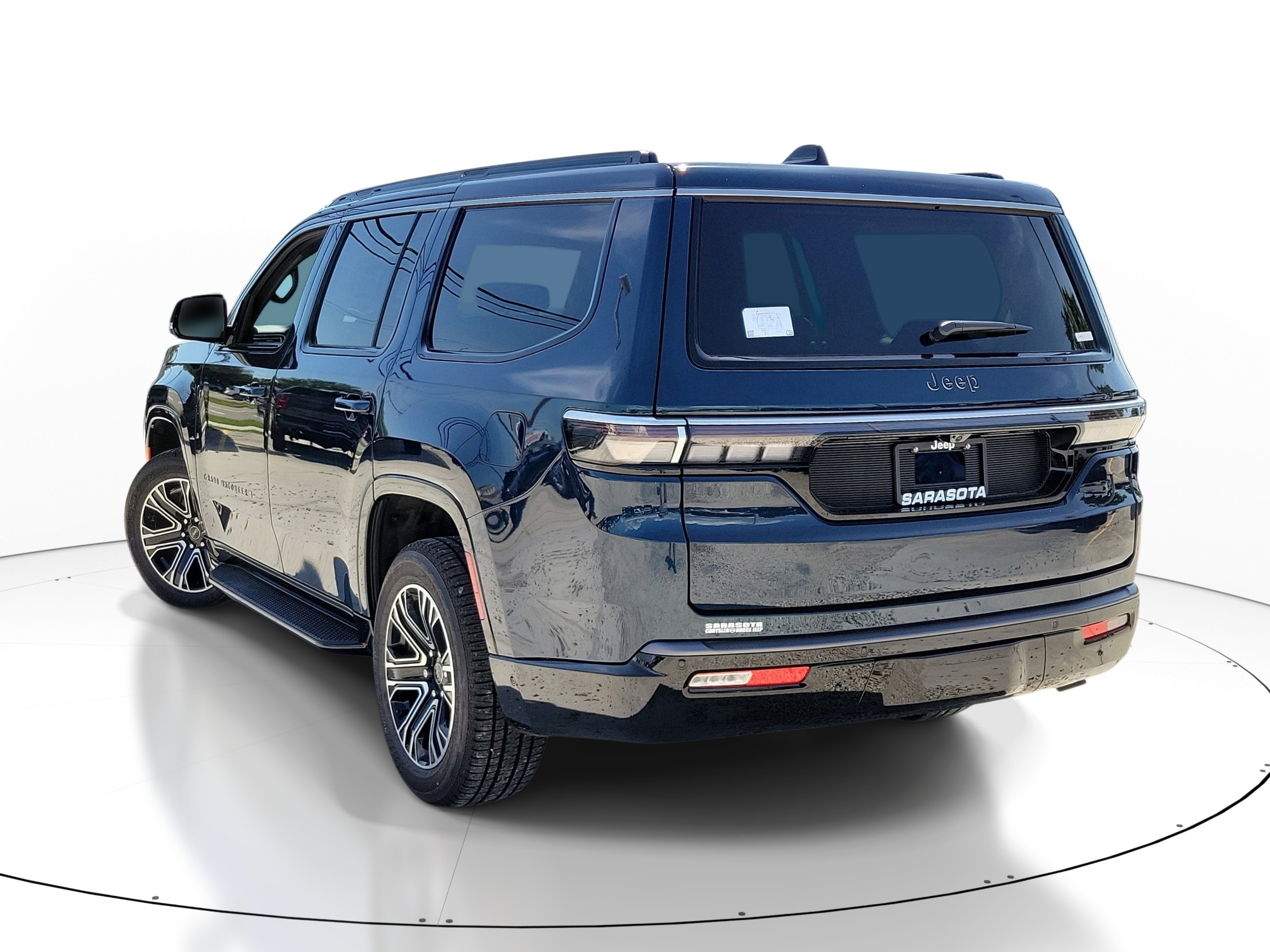 New 2026 Fathom Blue Pearl-Coat Exterior Paint (Late Availability) Jeep  image 4