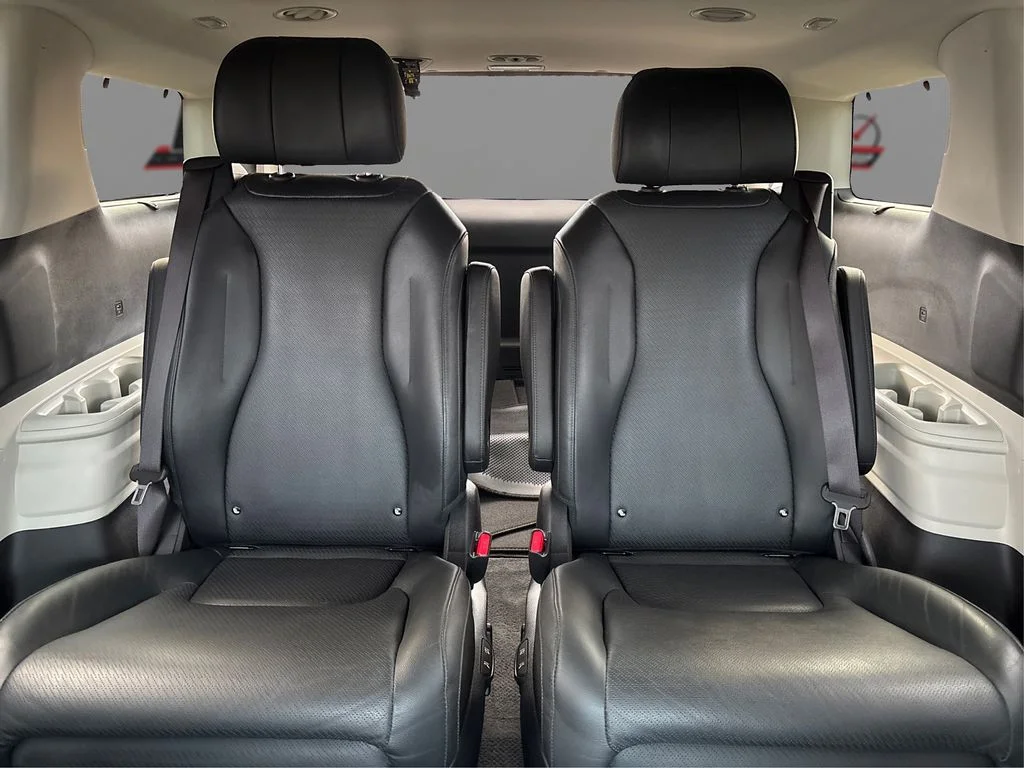 Used 2023 White Kia SX Prestige image 19