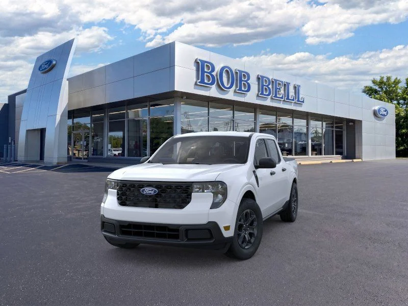 New 2026 White Ford XLT image 2
