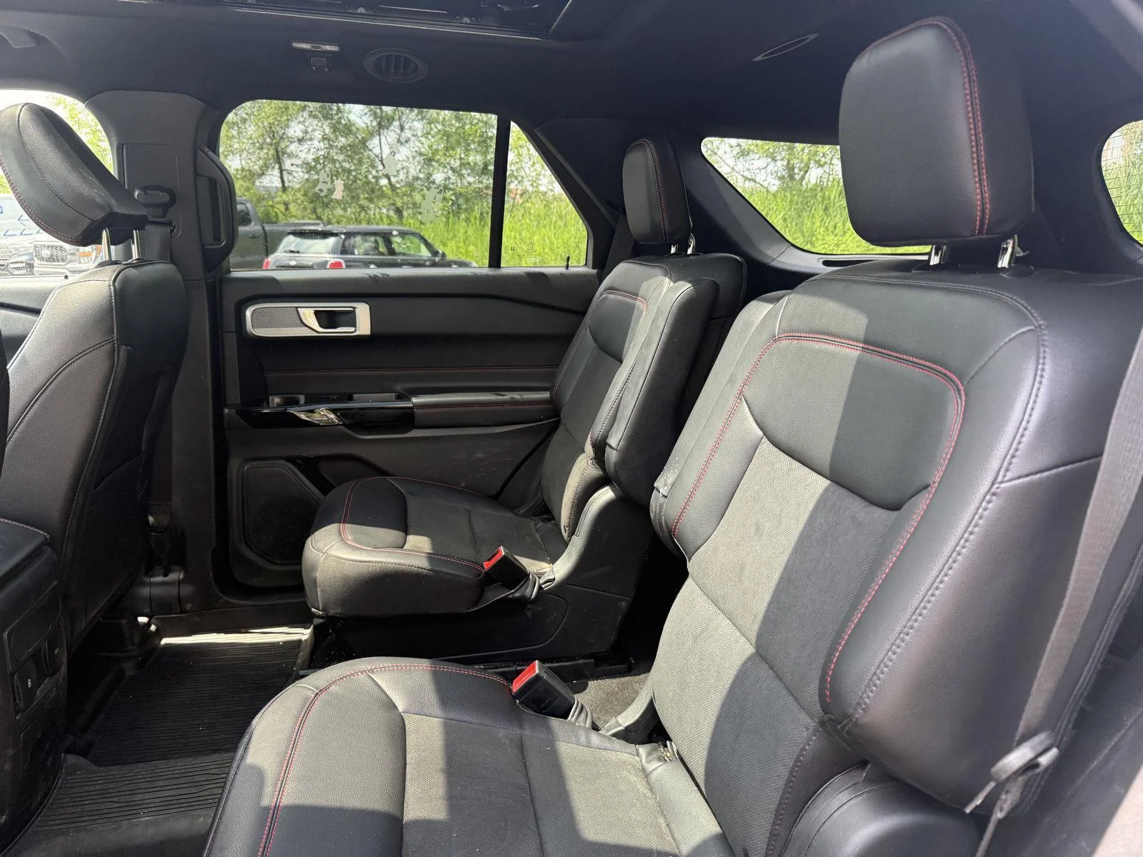 Used 2022 Carbonized Gray Ford ST-Line image 9