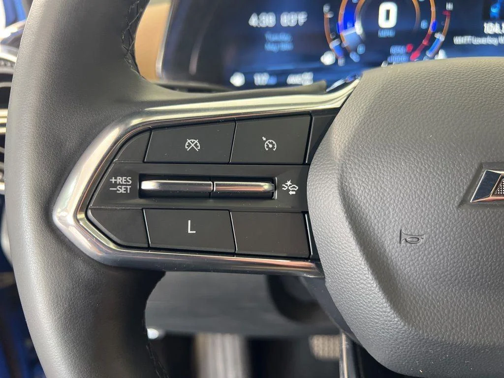 Used 2025 Blue Metallic Chevrolet ACTIV image 10