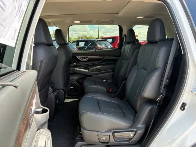 New 2027 CRYSTAL WHITE PEARL Subaru Touring 7-Passenger image 30