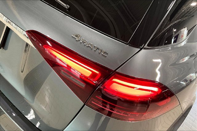 New 2026 Selenite Grey Metallic Mercedes-Benz GLE 450 image 24