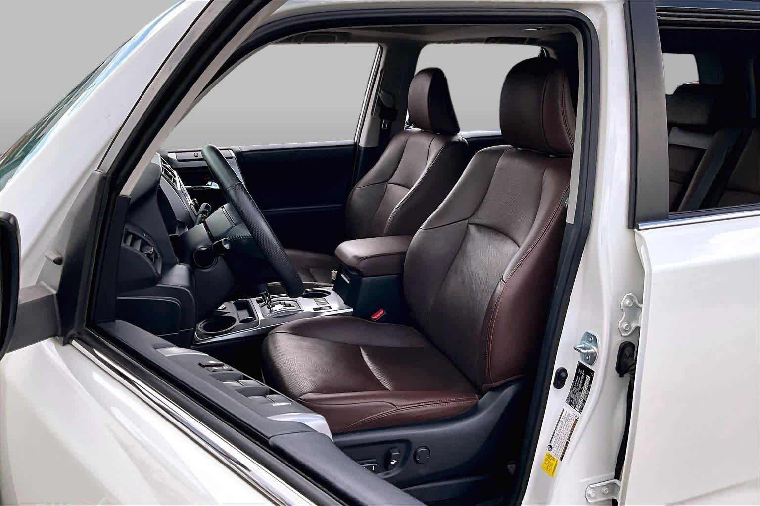 Used 2020 Blizzard Pearl Toyota Limited image 6
