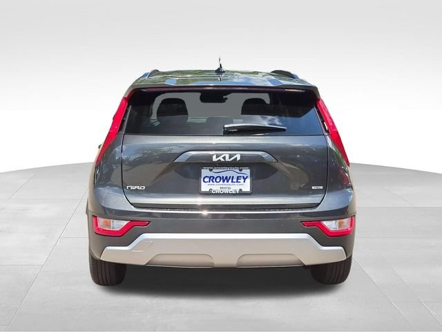 New 2026 Interstellar Gray Kia LX image 4