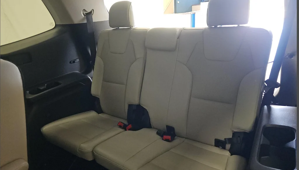 Used 2022 Purple Kia EX image 15