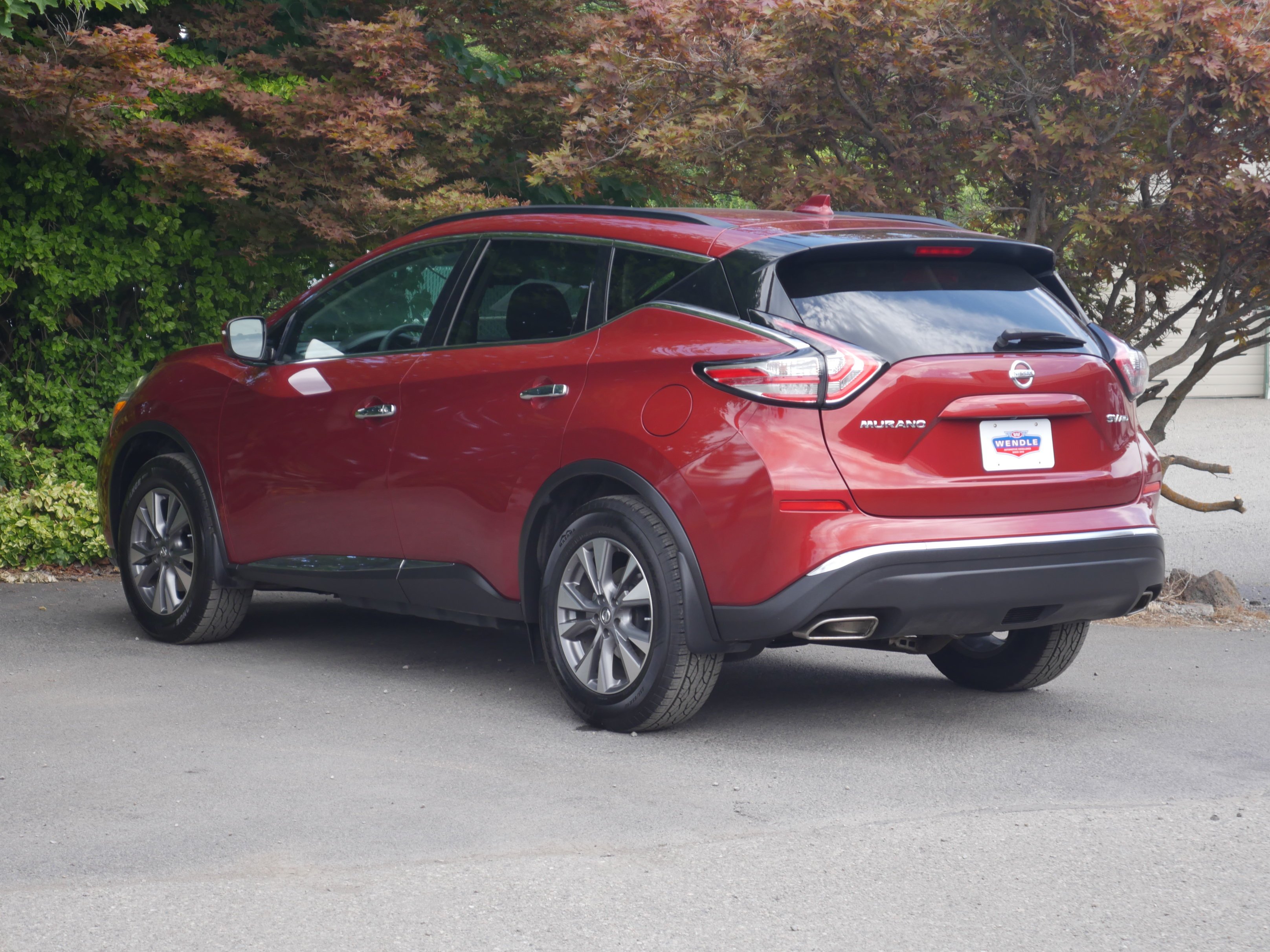 Used 2017 Cayenne Red Metallic Nissan SV image 14