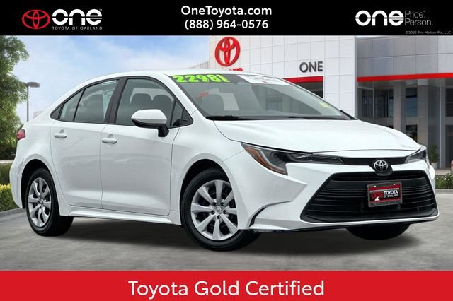 2024 Toyota Corolla LE CVT's photo