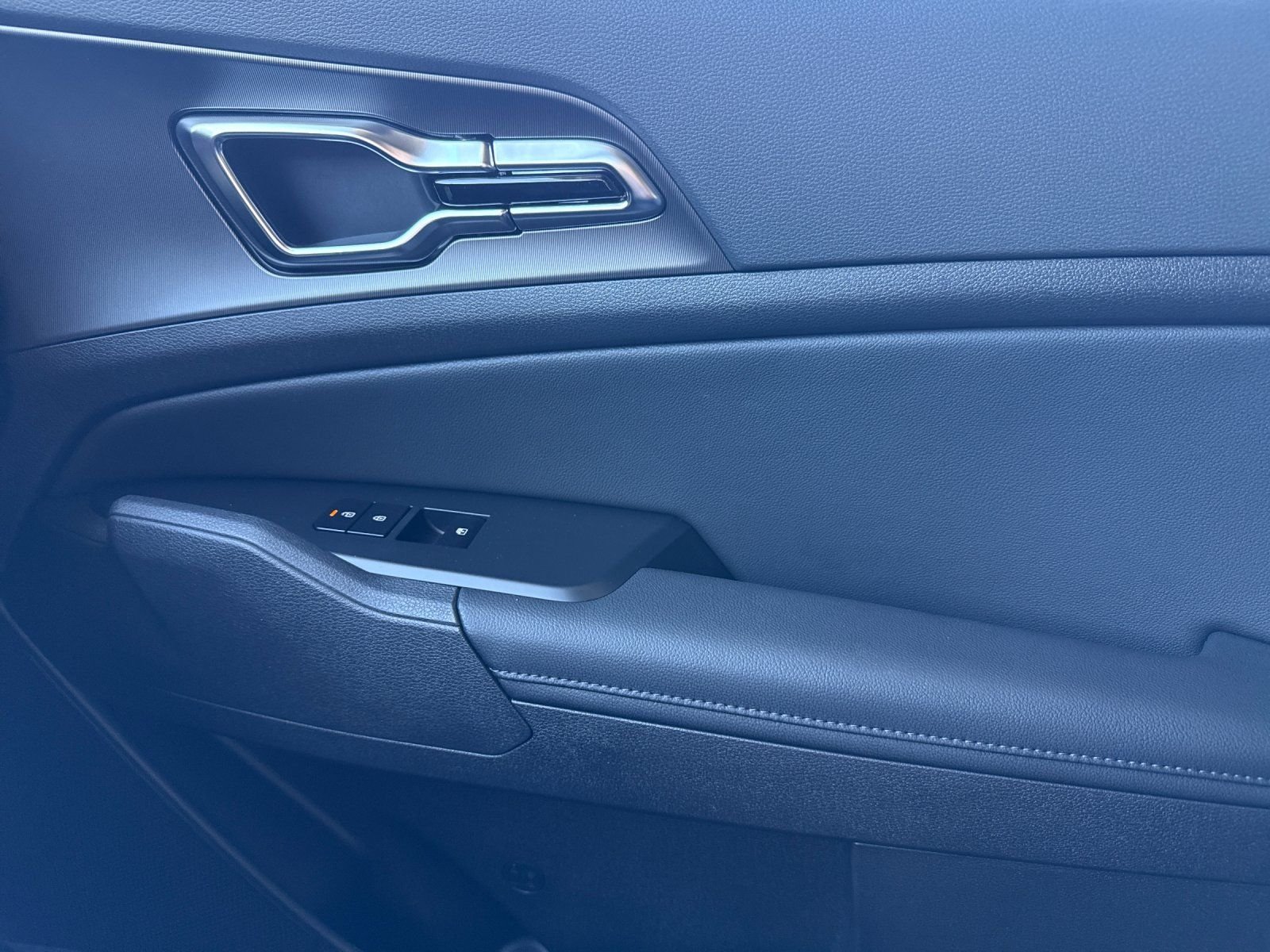 New 2026 Shadow Matte Gray Kia SX Prestige image 19