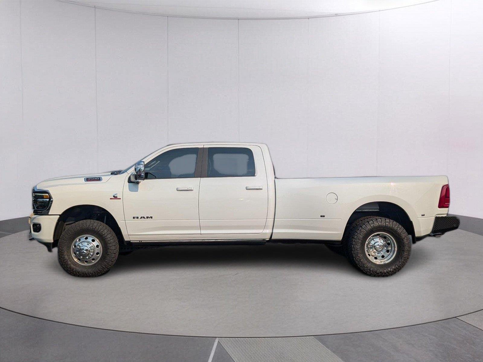 Used 2025 Bright White Clearcoat Ram Laramie image 2