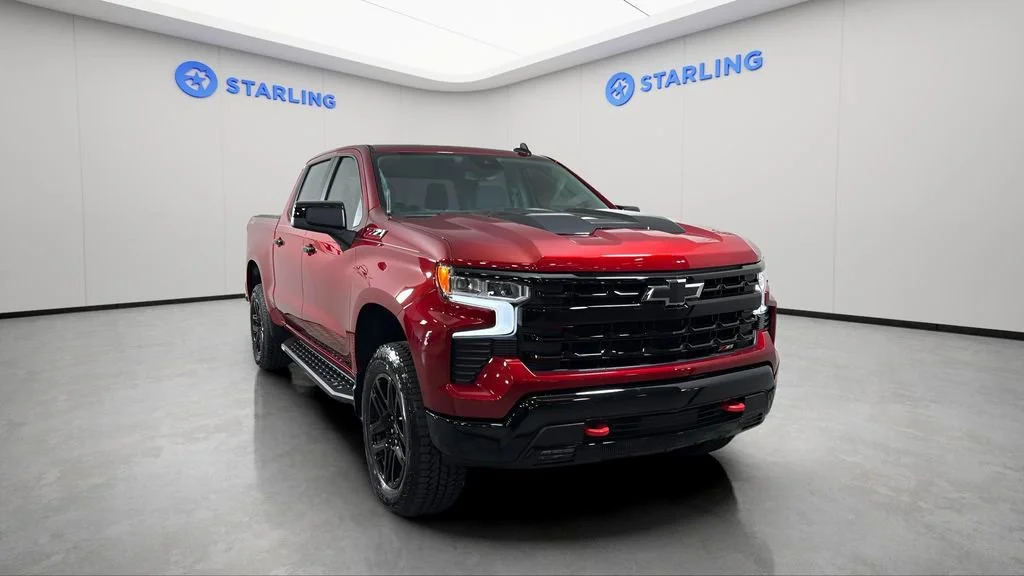 Used 2025 Radiant Red Tintcoat Chevrolet LT Trail Boss image 14