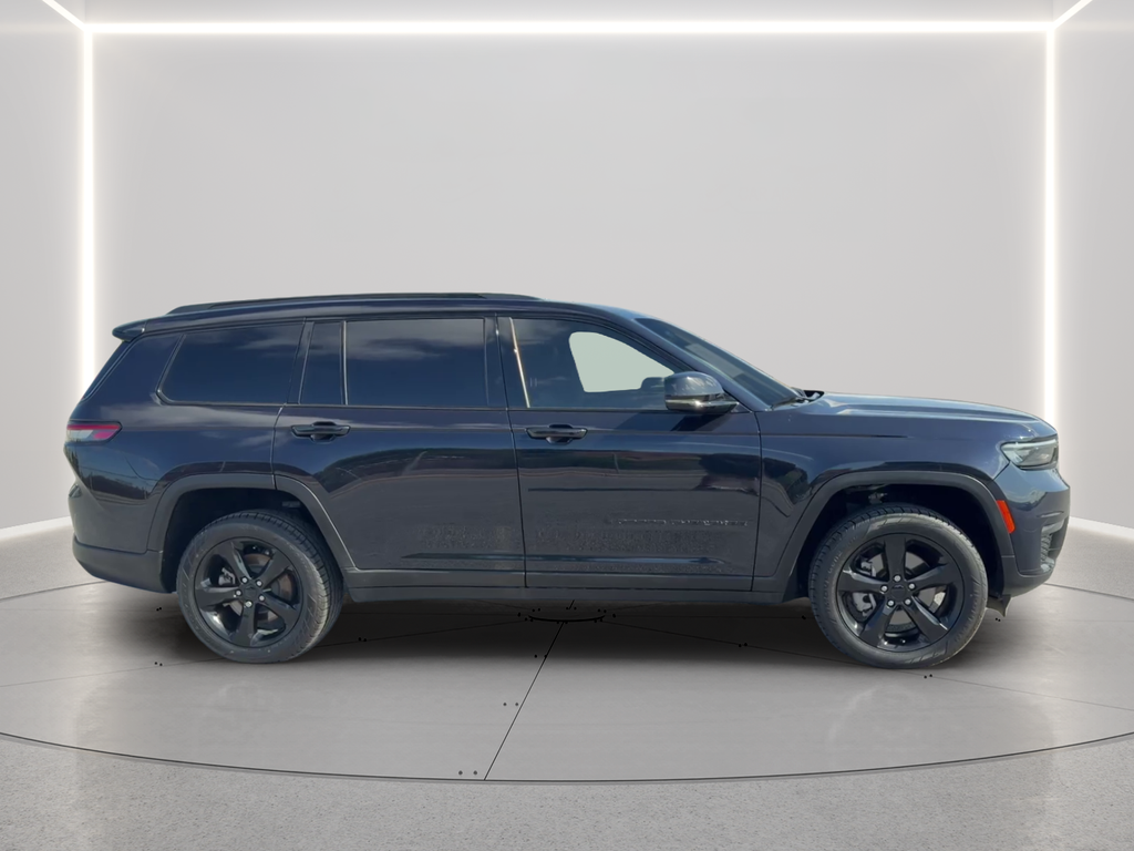 Used 2024 Black Jeep Limited image 4