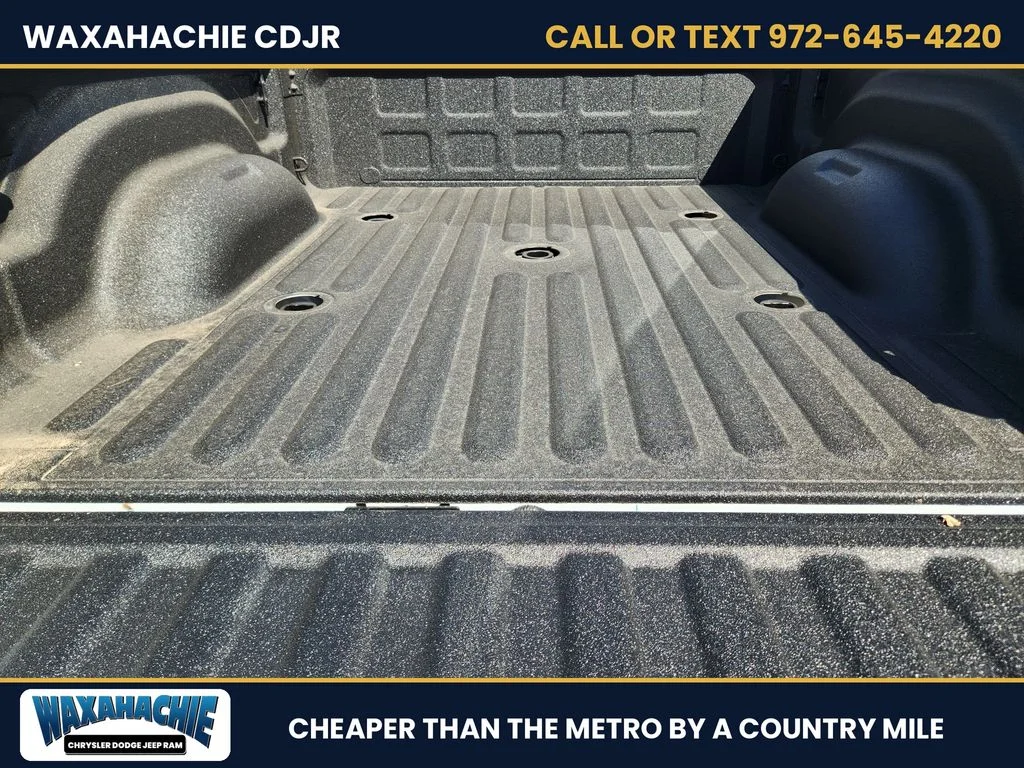 New 2027 Bright White Clearcoat RAM Tradesman image 25