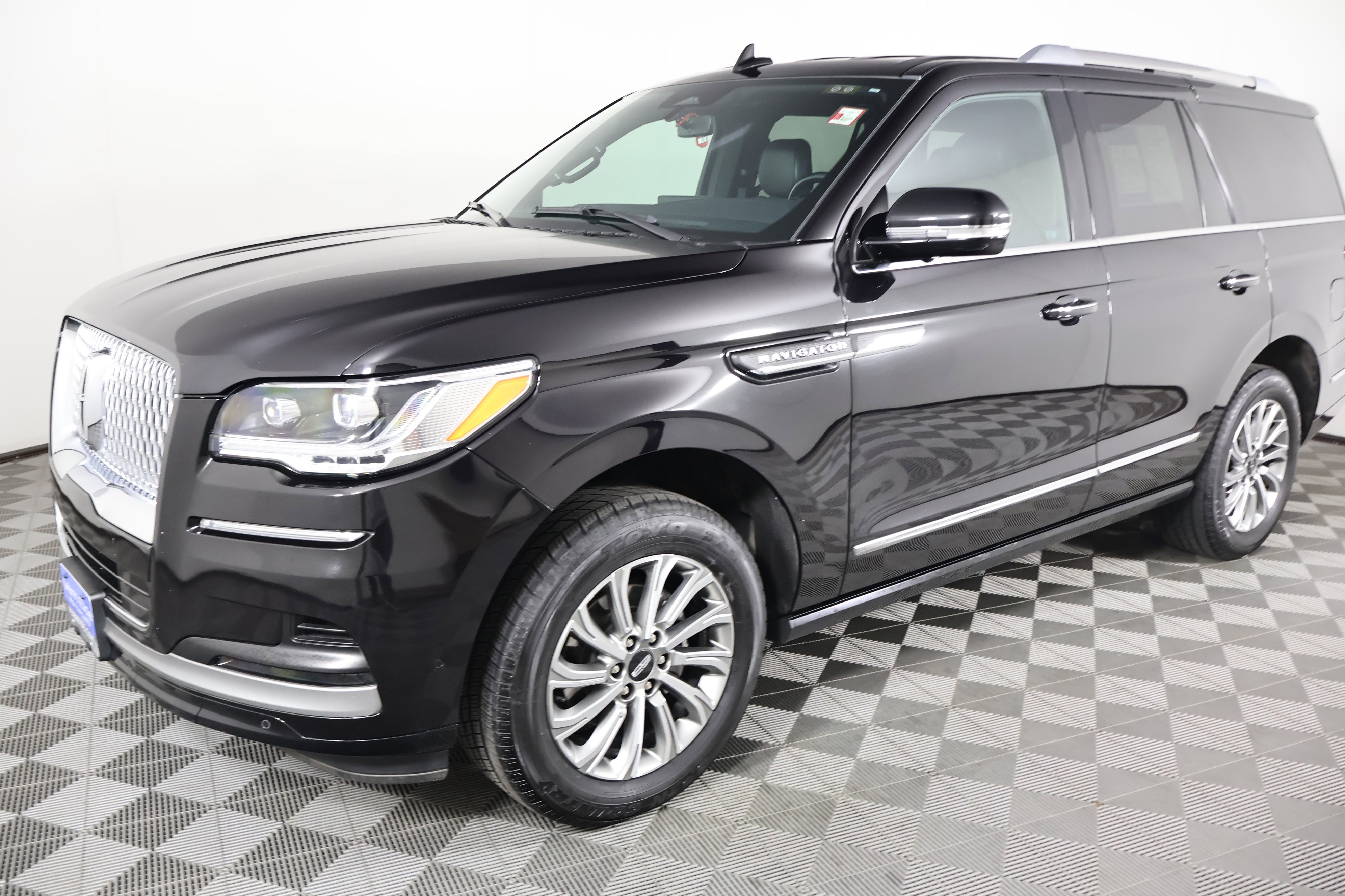 2024 Lincoln Navigator Premiere - Photo 10