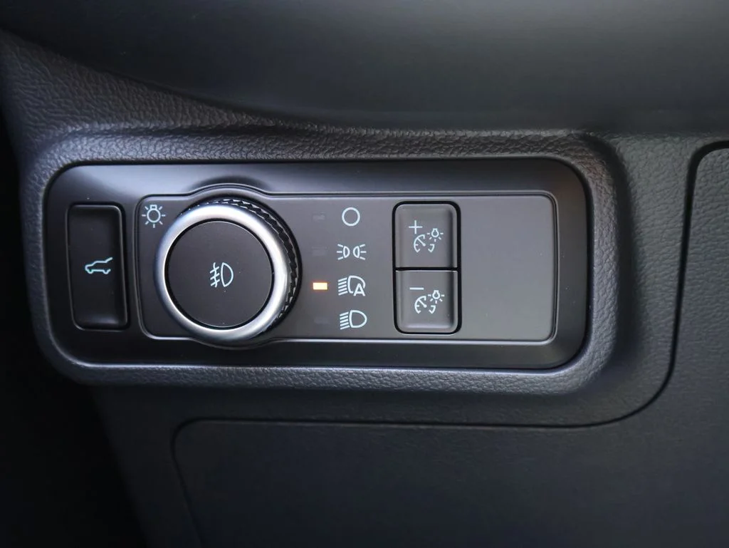 New 2026 Agate Black Metallic Ford Tremor® image 33