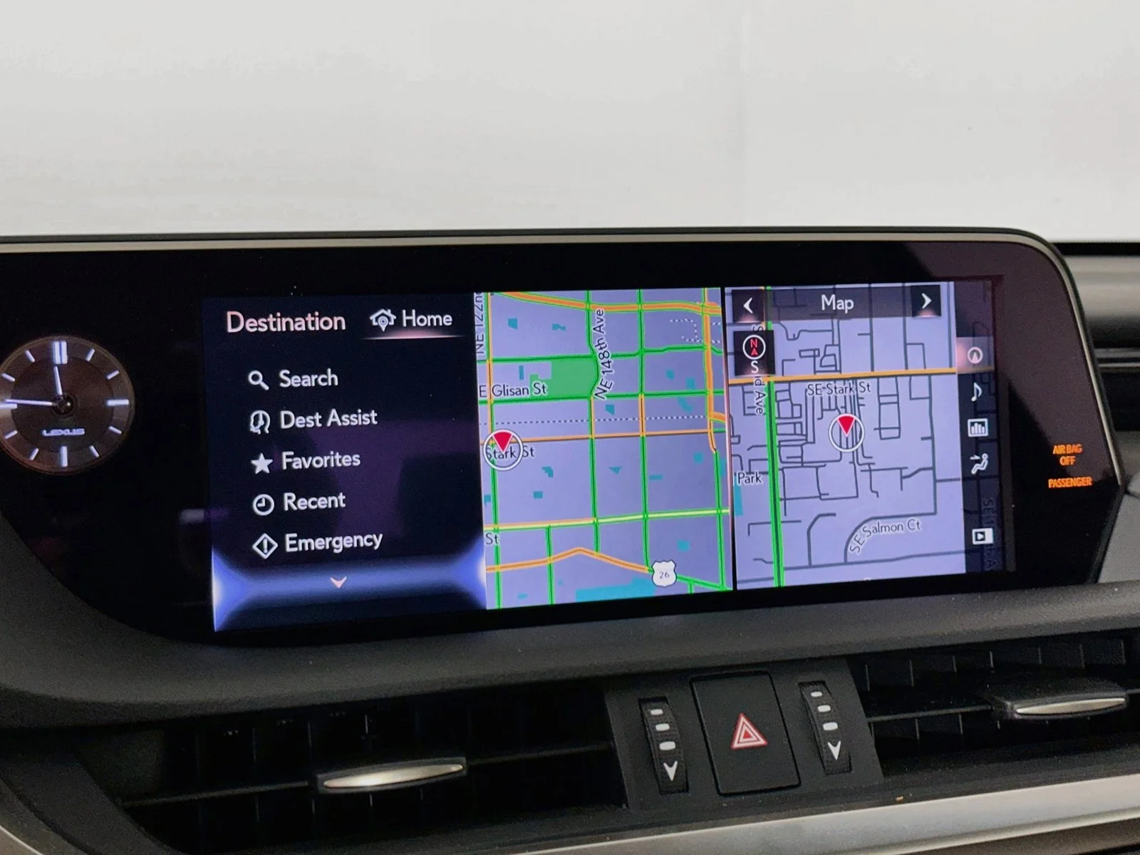Used 2020 Green Lexus 300h image 13