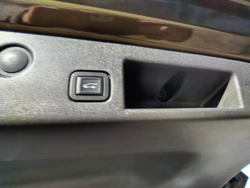 Used 2024 Brown Chevrolet LT image 21