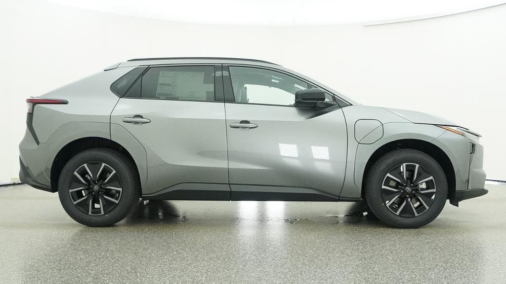 New 2027 Heavy Metal Toyota XLE image 13