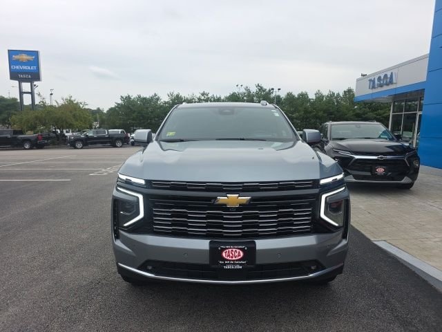 Used 2025 Gray Chevrolet High Country image 8