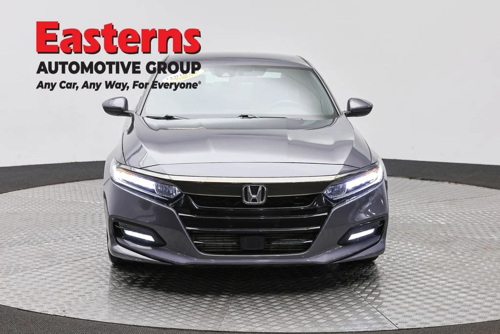 Used 2018 Gray Honda Sport image 2