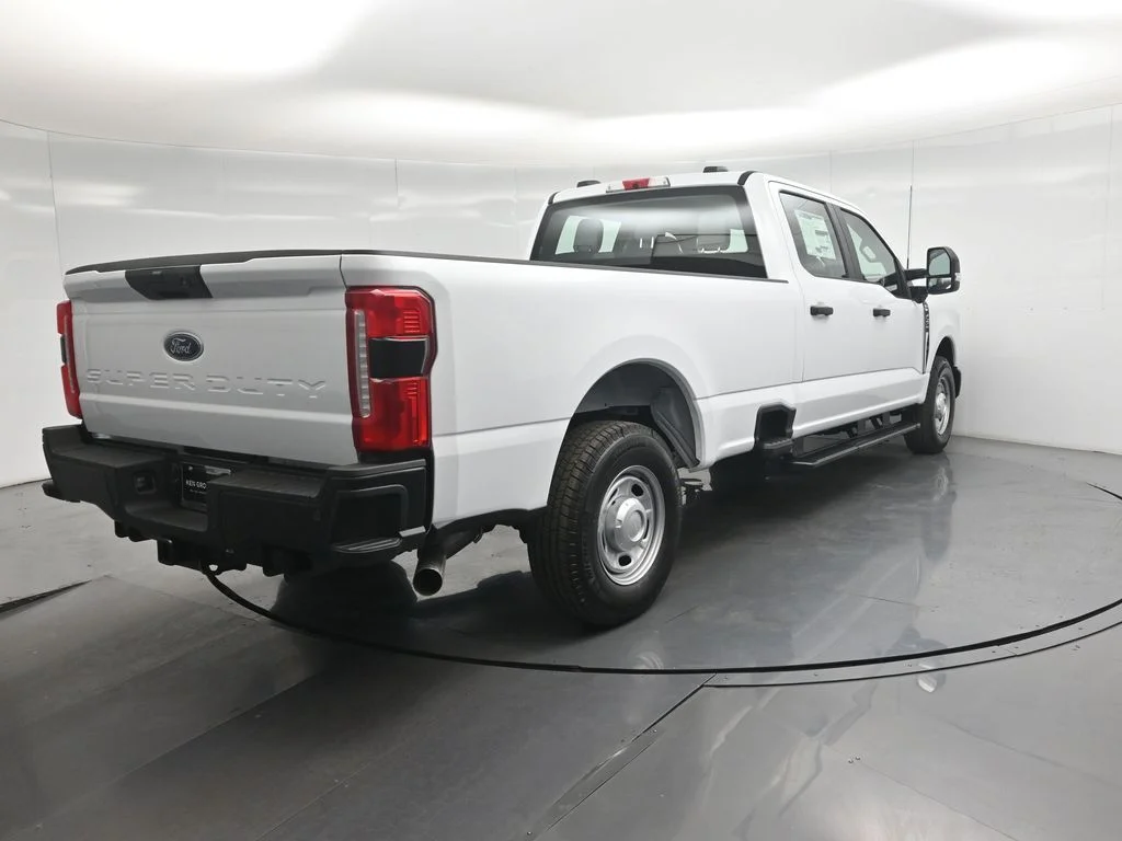New 2026 White Ford XL image 22