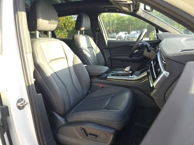 Used 2025 Carrara White Audi Premium Plus image 12