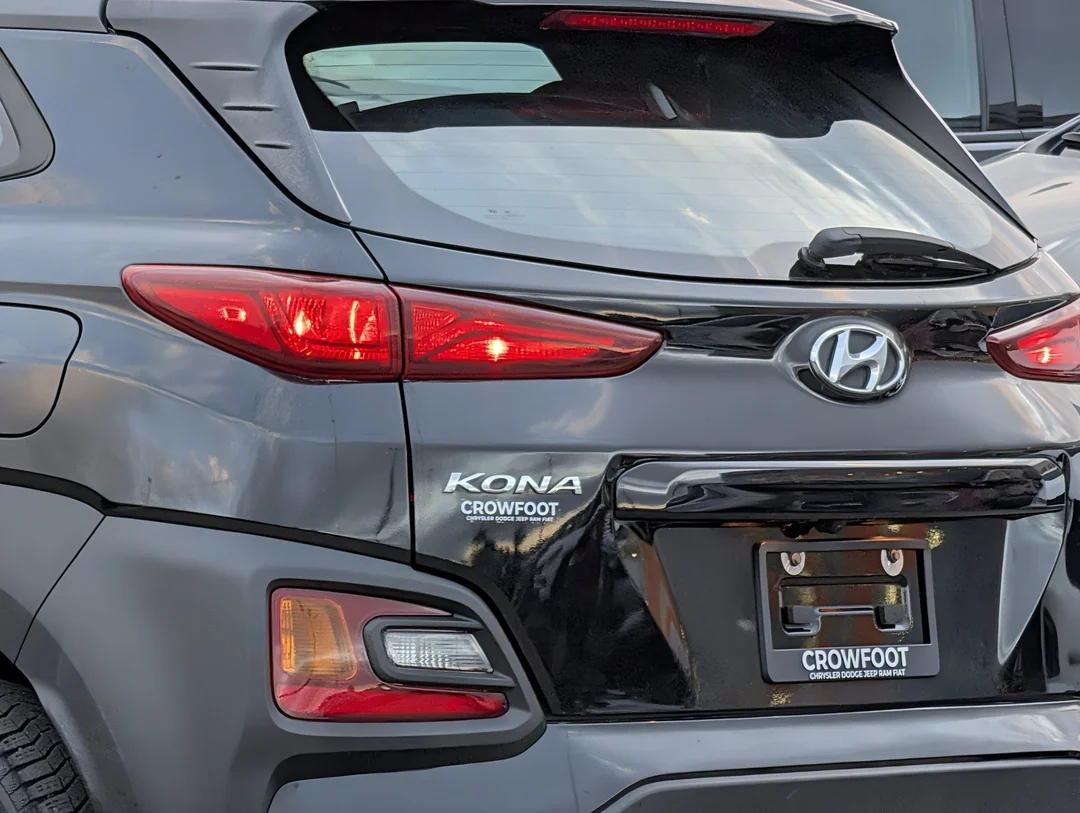 Used 2020 Black Hyundai Essential - - FWD - 2.0L 4-Cyl - Lane Keep Assist - Forward Collision Warning - Backup Cam & More! image 11